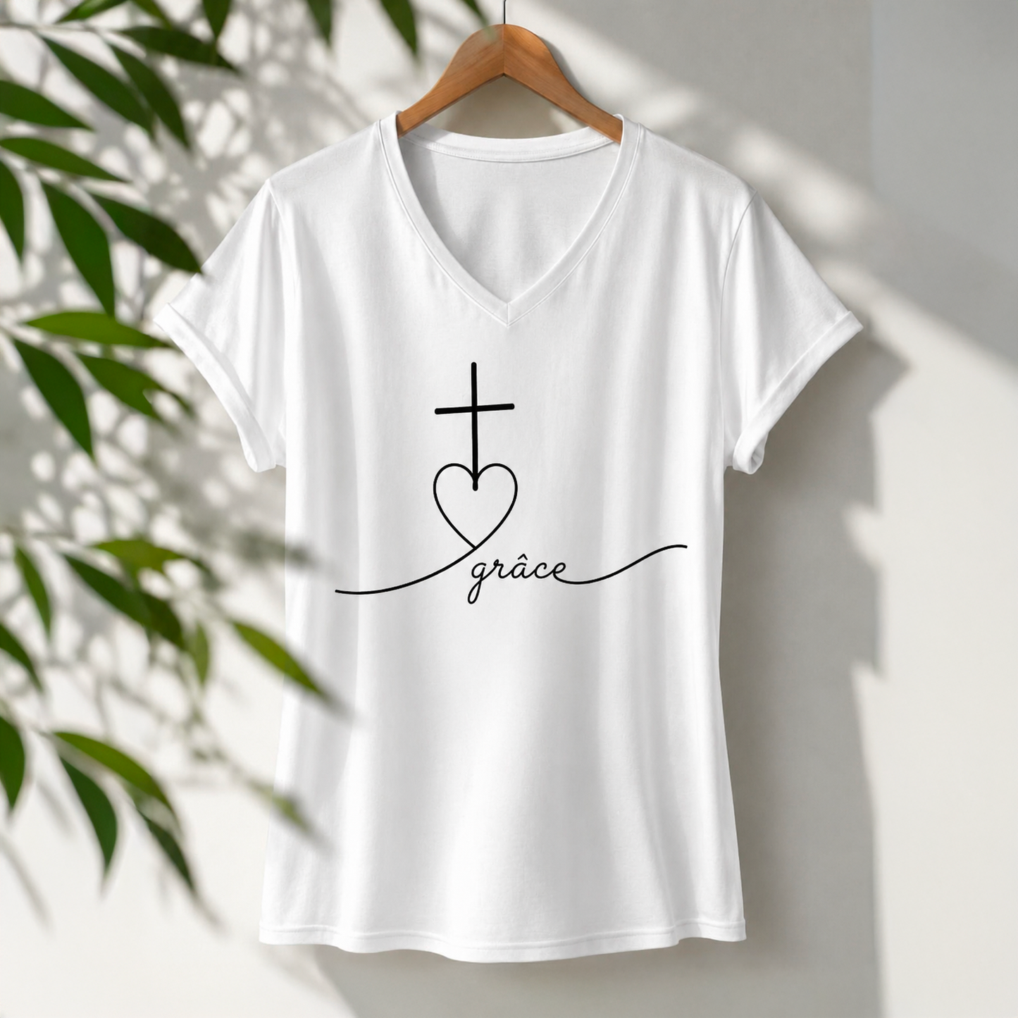 T-shirt Grâce – Croix & Cœur Chrétienne
